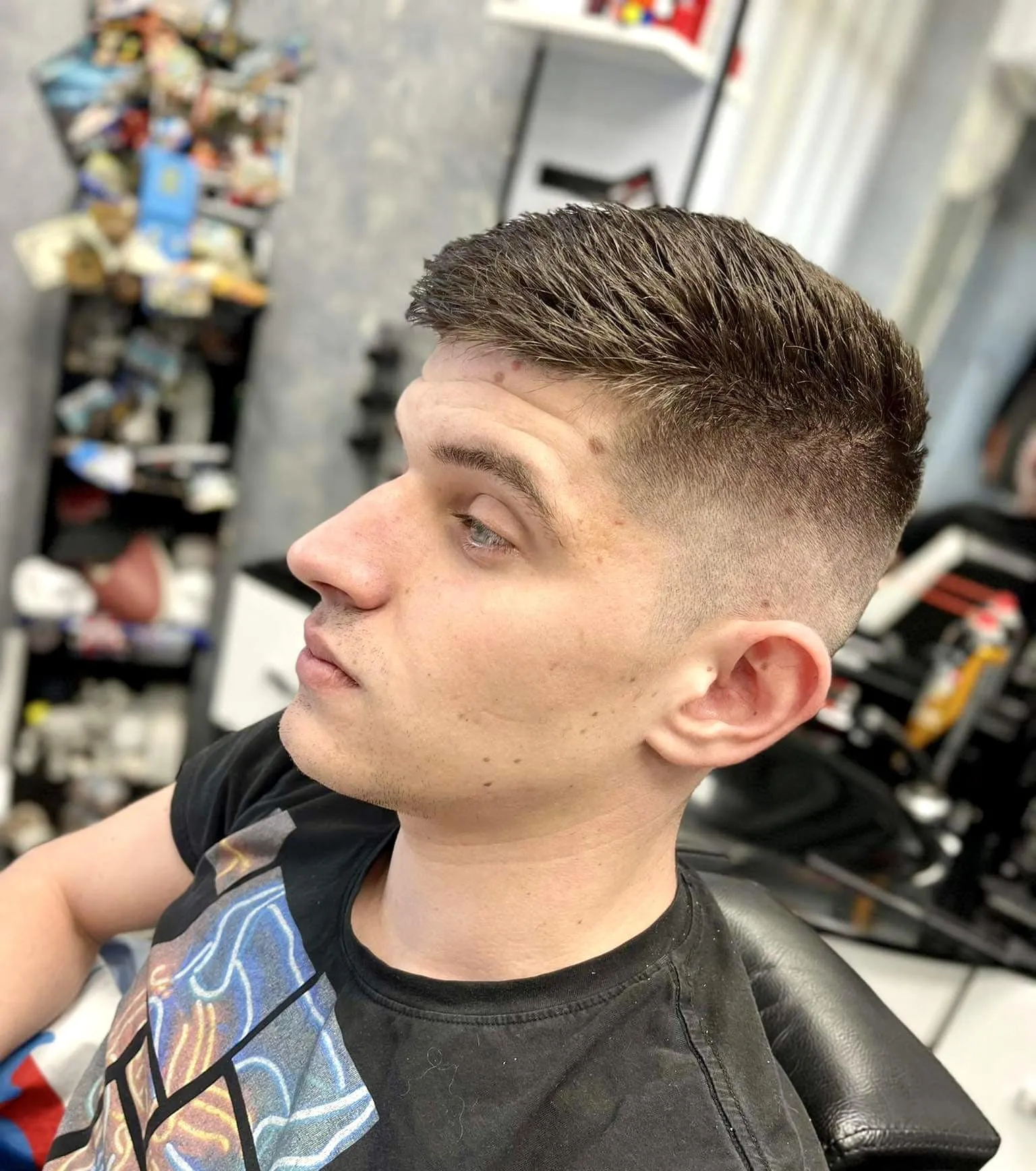 Textured quiff прическа във фризьорски салон Dos Bros - Велико Търново